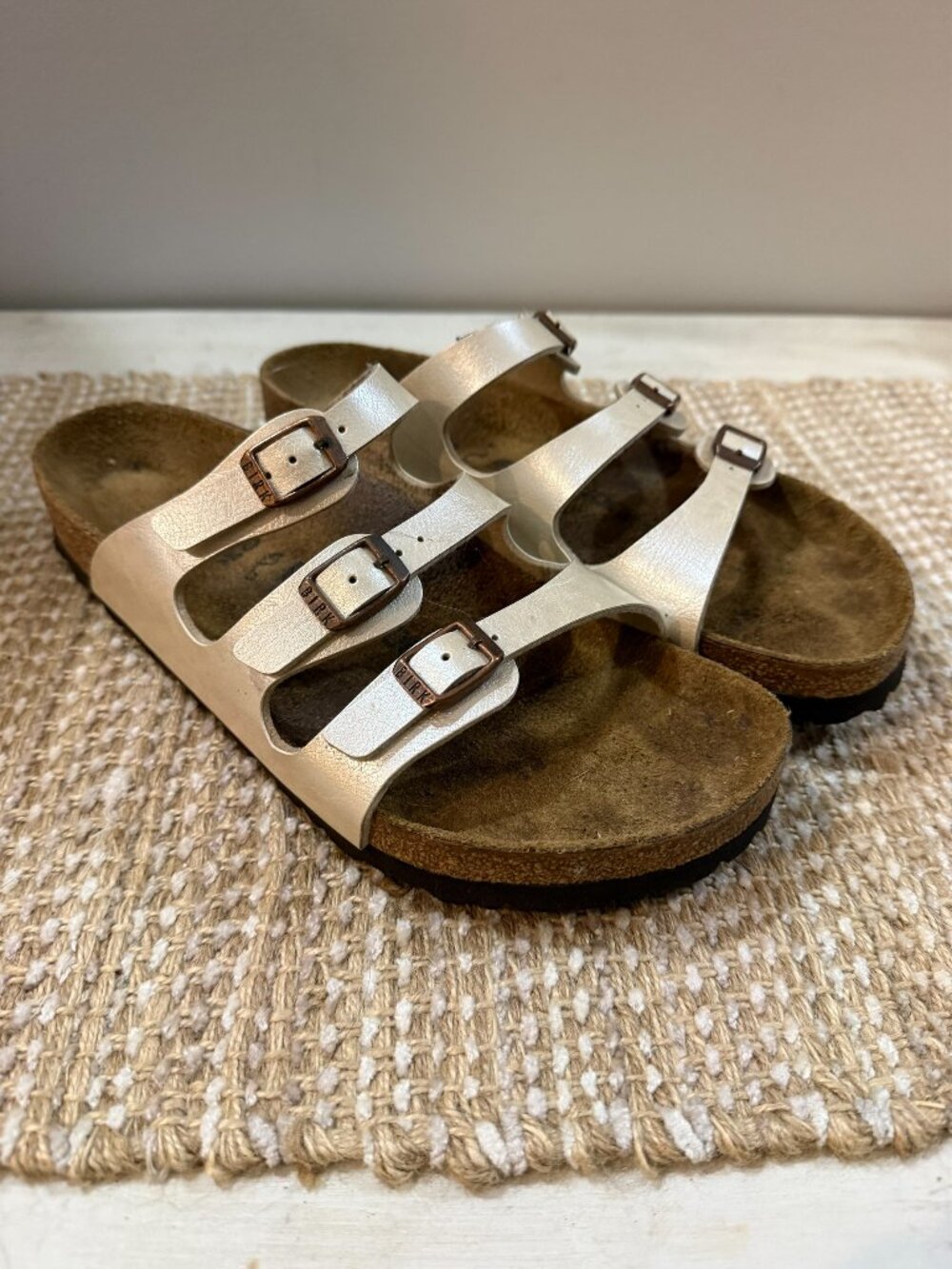 Birkenstock Metallic Arizona Sandals | Women’s Size 40